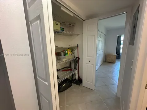 143 Oakridge J Deerfield Beach FL 33442