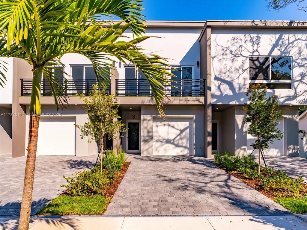 1421 SW 24th Court Fort Lauderdale FL 33315