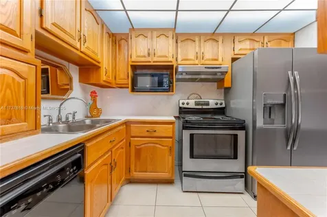 9501 SW 181st Terrace Palmetto Bay FL 33157