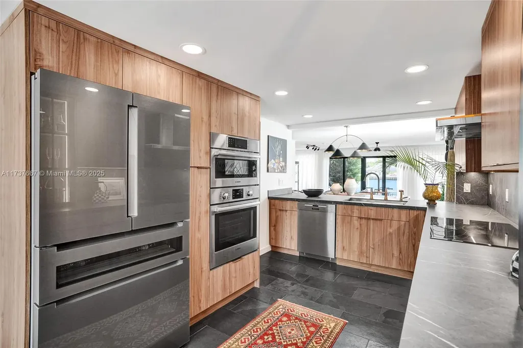 1800 S Ocean Drive Fort Lauderdale FL 33316