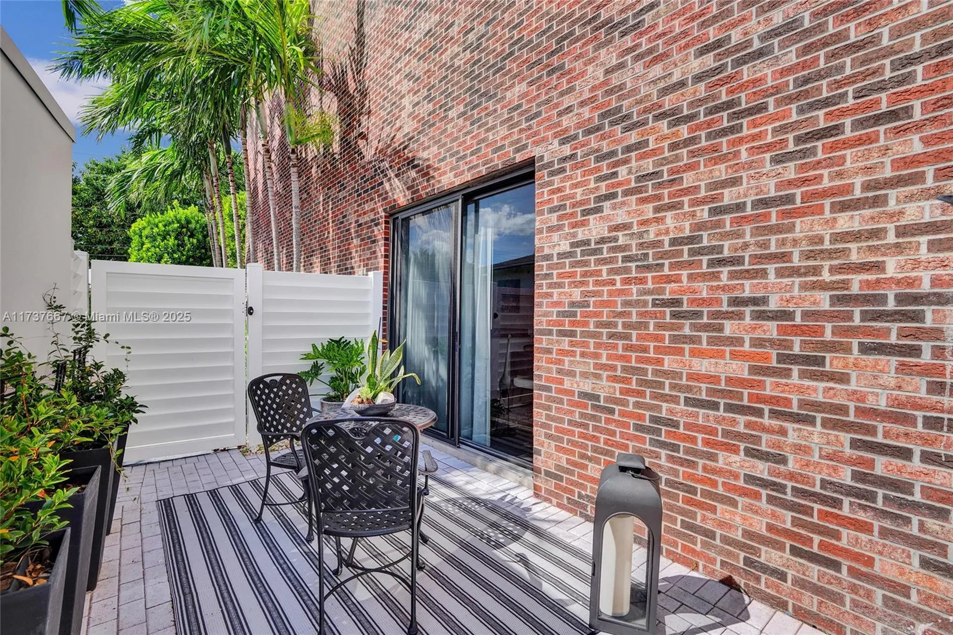 1800 S Ocean Drive Fort Lauderdale FL 33316