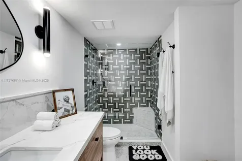 1800 S Ocean Drive Fort Lauderdale FL 33316