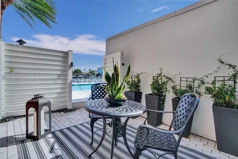 1800 S Ocean Drive Fort Lauderdale FL 33316