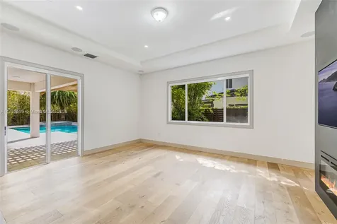 15020 SW 176th Terrace Miami FL 33187