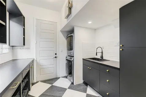 15020 SW 176th Terrace Miami FL 33187