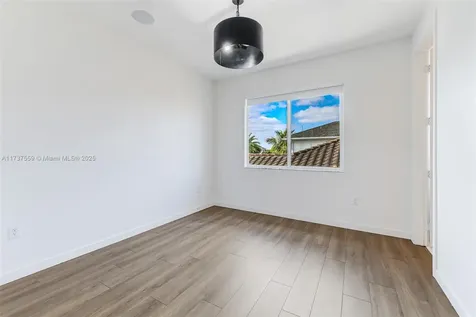 15020 SW 176th Terrace Miami FL 33187
