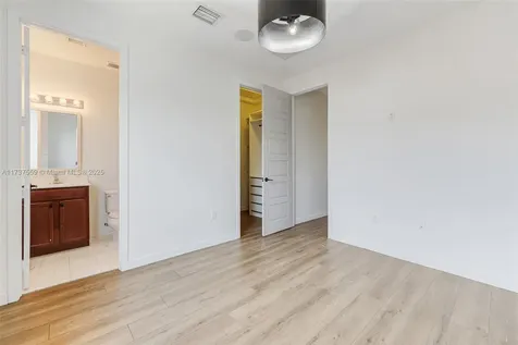 15020 SW 176th Terrace Miami FL 33187