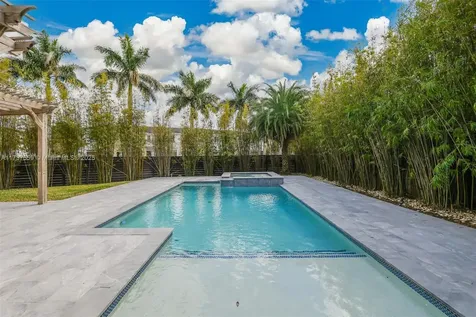 15020 SW 176th Terrace Miami FL 33187