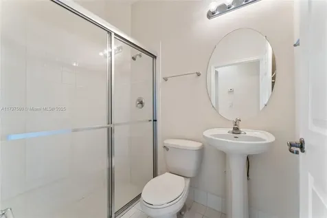 2256 SE 2nd Street Homestead FL 33033