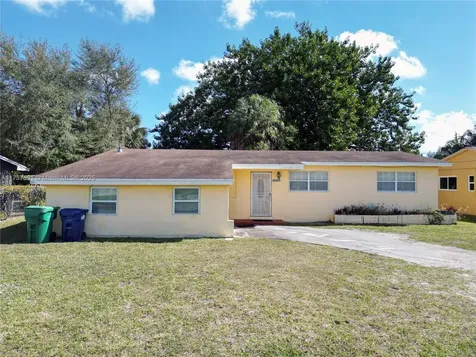 18341 NW 39th Court Miami Gardens FL 33055