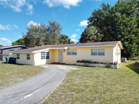 18341 NW 39th Court Miami Gardens FL 33055