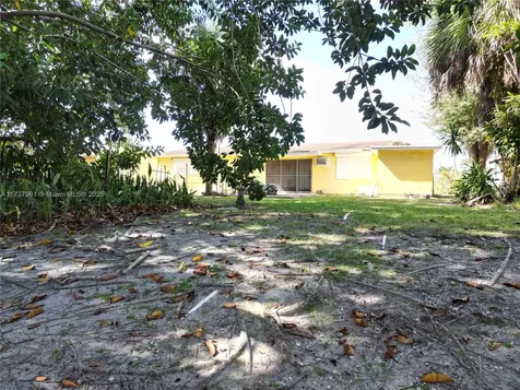 18341 NW 39th Court Miami Gardens FL 33055