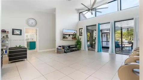 4901 NW 89th Terrace Coral Springs FL 33067