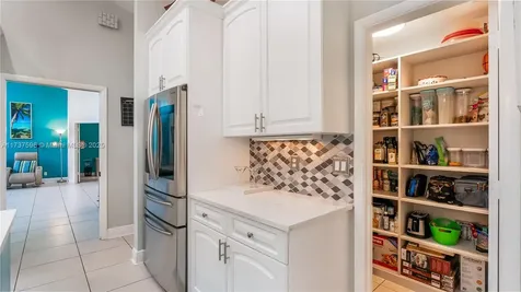 4901 NW 89th Terrace Coral Springs FL 33067