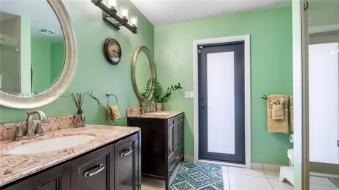 4901 NW 89th Terrace Coral Springs FL 33067