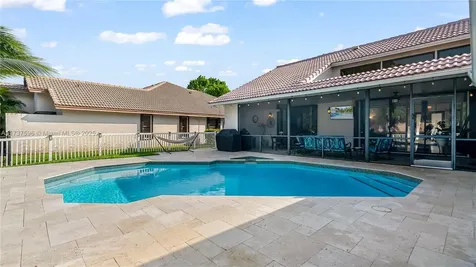 4901 NW 89th Terrace Coral Springs FL 33067