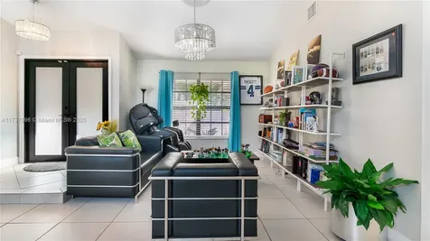 4901 NW 89th Terrace Coral Springs FL 33067