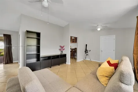 15811 SW 284th Street Homestead FL 33033
