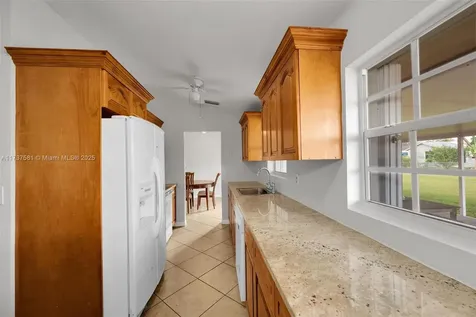 15811 SW 284th Street Homestead FL 33033