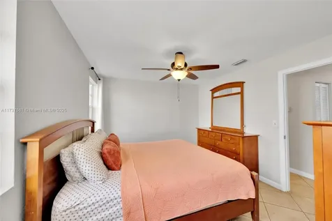 15811 SW 284th Street Homestead FL 33033