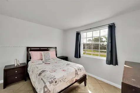 15811 SW 284th Street Homestead FL 33033
