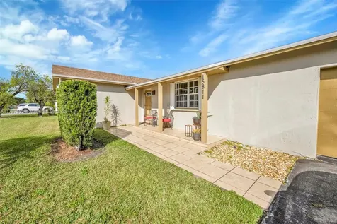 15811 SW 284th Street Homestead FL 33033