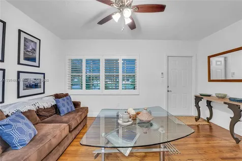 13624 NW 1st Avenue Miami FL 33168