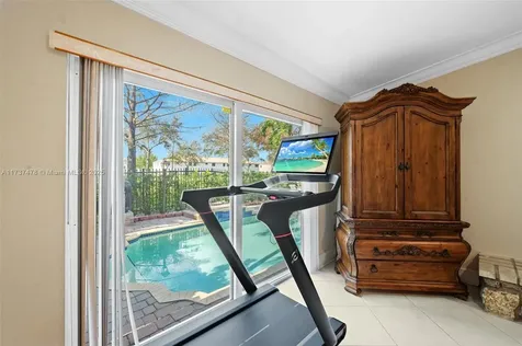 510 NE 195th Street Miami FL 33179