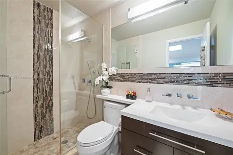 510 NE 195th Street Miami FL 33179