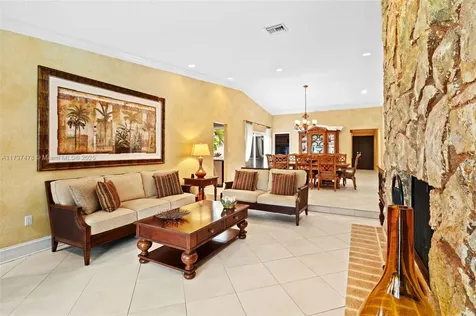 510 NE 195th Street Miami FL 33179