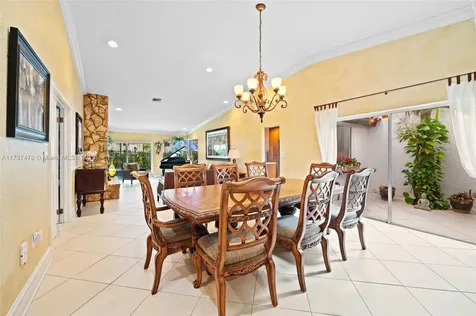 510 NE 195th Street Miami FL 33179