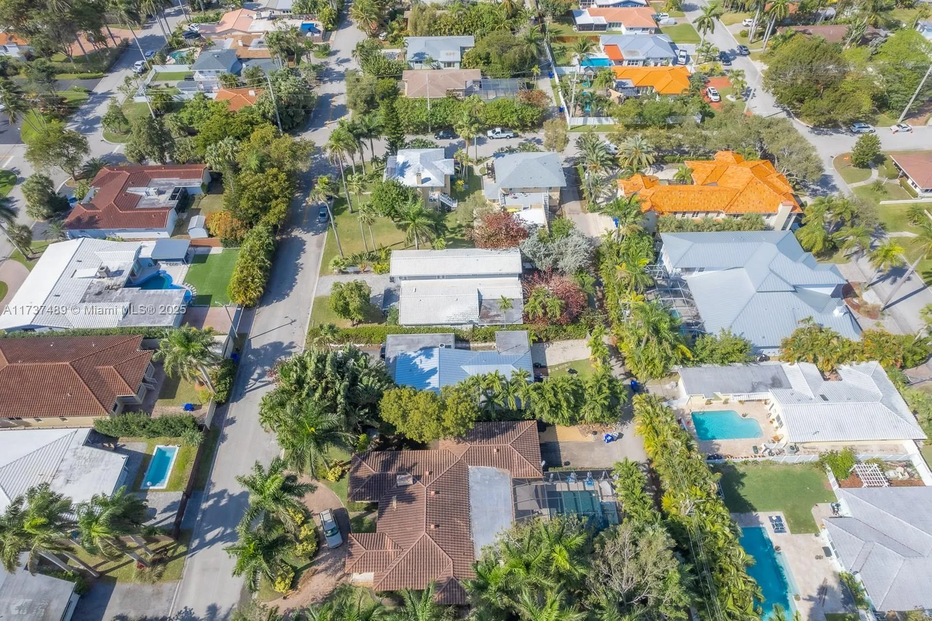 951 Buchanan Street Hollywood FL 33019