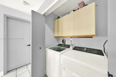 13266 SW 62nd Terrace Miami FL 33183