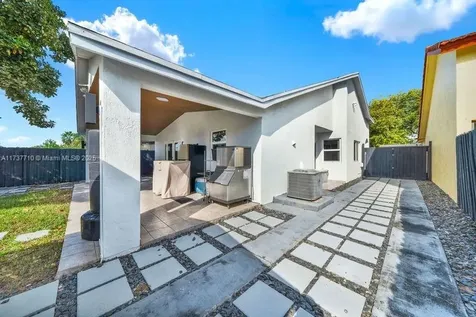 13266 SW 62nd Terrace Miami FL 33183