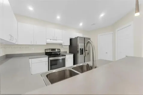 5331 NW 189th Street Miami Gardens FL 33055