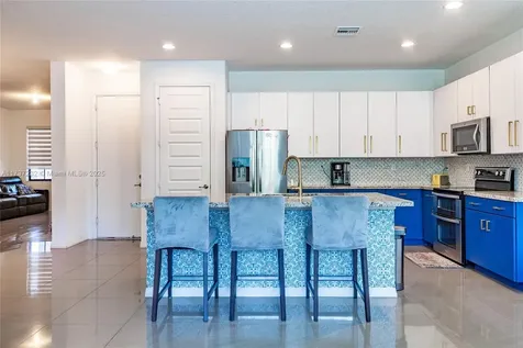 19115 NE 8th Court Miami FL 33179