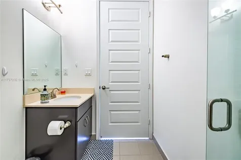19115 NE 8th Court Miami FL 33179