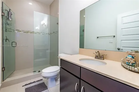 19115 NE 8th Court Miami FL 33179