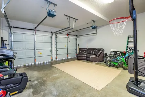 19115 NE 8th Court Miami FL 33179