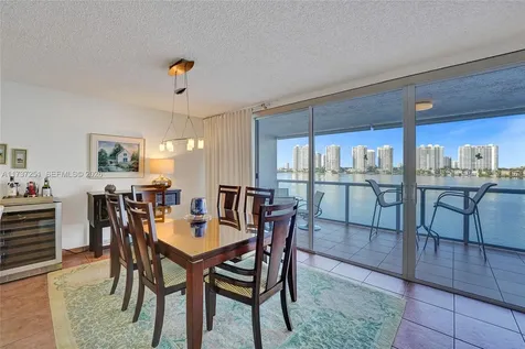 17700 N Bay Road Sunny Isles Beach FL 33160