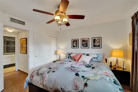17700 N Bay Road Sunny Isles Beach FL 33160