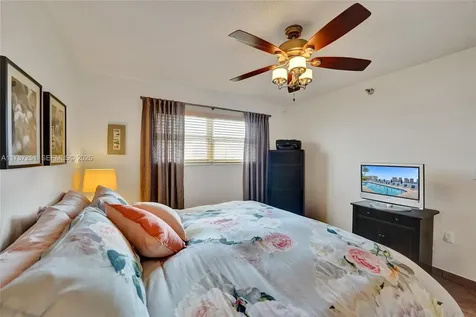 17700 N Bay Road Sunny Isles Beach FL 33160