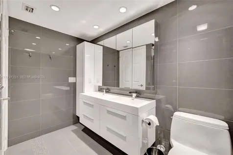 17700 N Bay Road Sunny Isles Beach FL 33160