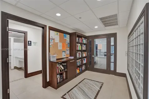 17700 N Bay Road Sunny Isles Beach FL 33160