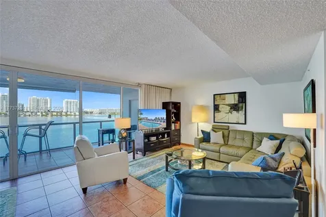 17700 N Bay Road Sunny Isles Beach FL 33160