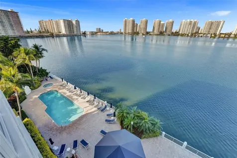 17700 N Bay Road Sunny Isles Beach FL 33160