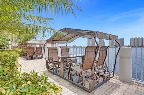 17700 N Bay Road Sunny Isles Beach FL 33160
