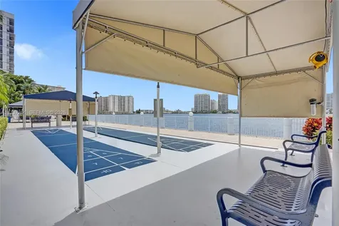 17700 N Bay Road Sunny Isles Beach FL 33160