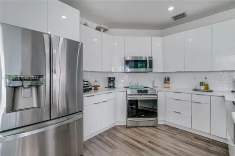 15422 SW 41st Terrace Miami FL 33185