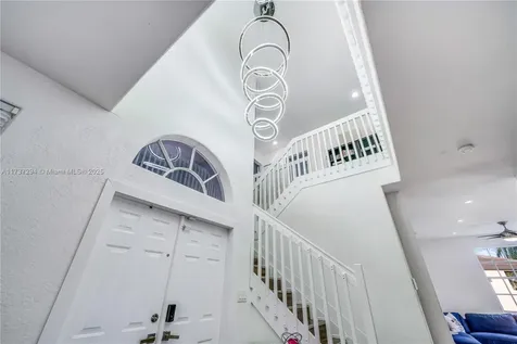 15422 SW 41st Terrace Miami FL 33185